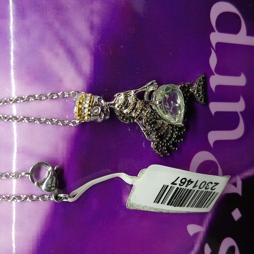 2301467-2 Green Amethyst Skeletal Mermaid Necklace